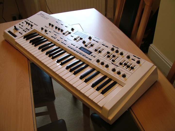 Custom Synth - roland jp8000