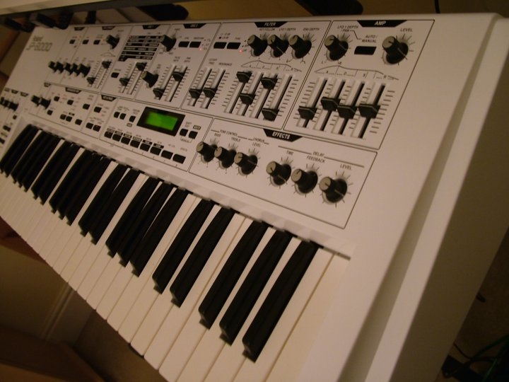 Custom Synth - roland jp8000